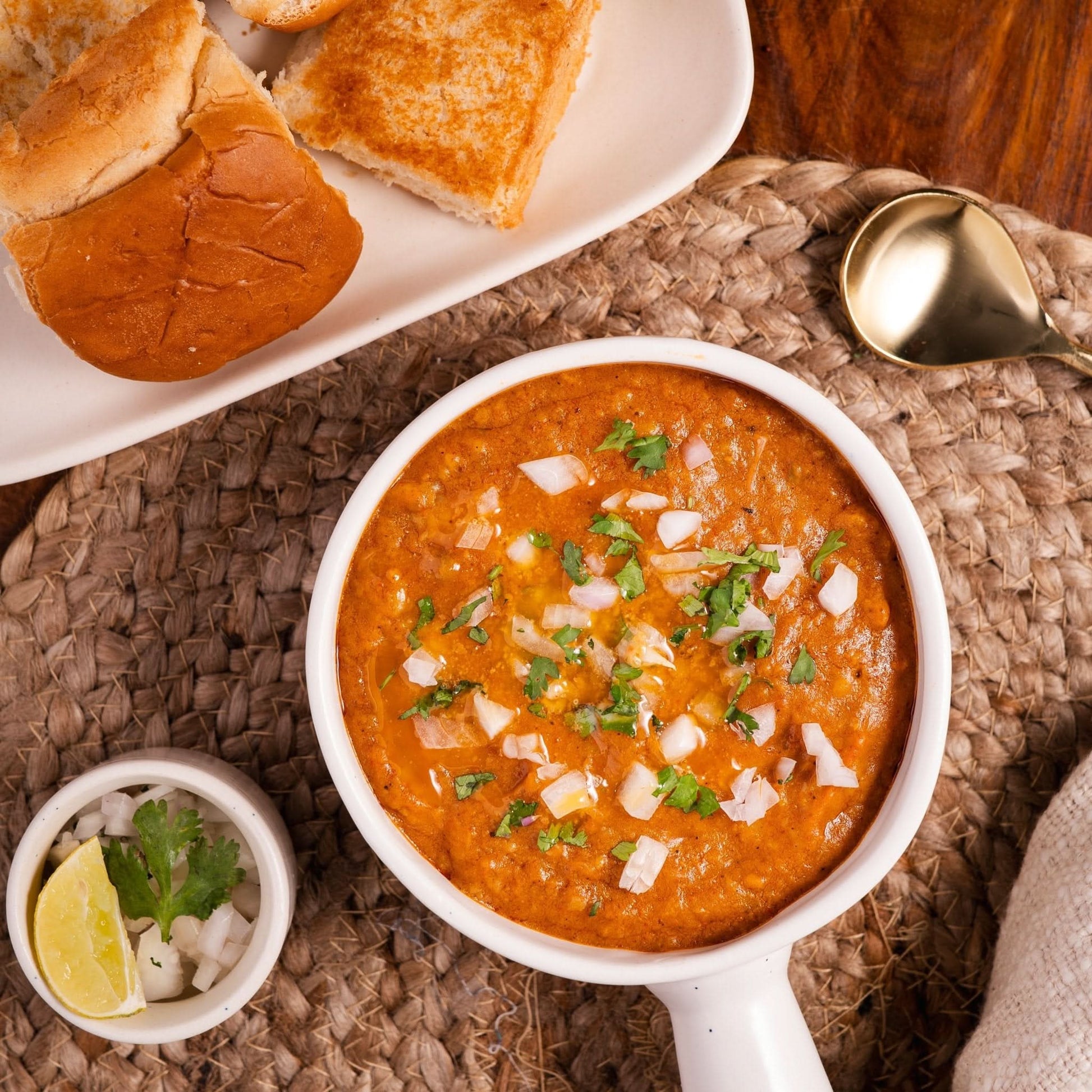 Pav Bhaji - Instanly Yours